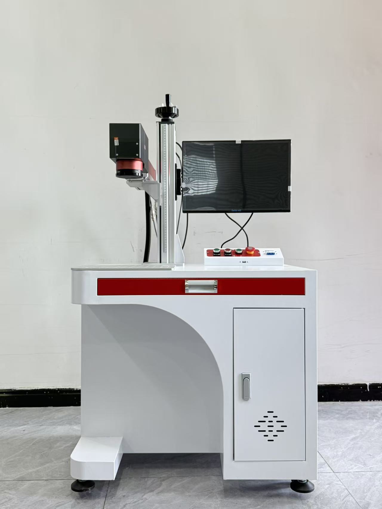 3D 60W MOPA Fiber Lazer Markalama Makinesi | GRITTY